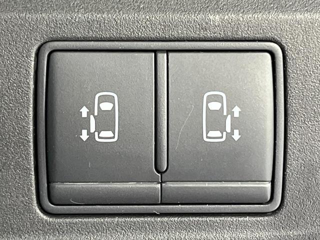 セレナ ハイウェイスターＧ　プロパイロットエディション　禁煙車　両側電動ドア　純正９型ＳＤナビ　後席モニター　バックカメラ　Ｂｌｕｅｔｏｏｔｈ　ＥＴＣ　プロパイロット　衝突被害軽減システム　レーダークルーズ　コーナーセンサー　スマートキー　ＬＥＤヘッド（26枚目）