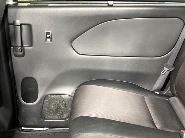 セレナ ハイウェイスターＧ　プロパイロットエディション　禁煙車　両側電動ドア　純正９型ＳＤナビ　後席モニター　バックカメラ　Ｂｌｕｅｔｏｏｔｈ　ＥＴＣ　プロパイロット　衝突被害軽減システム　レーダークルーズ　コーナーセンサー　スマートキー　ＬＥＤヘッド（49枚目）