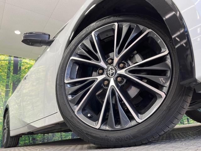 プリウス Ｚ　禁煙車　ガラスルーフ　純正１２型ディスプレイ　周囲カメラ　衝突被害軽減システム　レーダークルーズ　電動リアゲート　前席シートエアコン　パワーシート　ドラレコ　コーナーセンサー　ＬＥＤヘッド　ＥＴＣ（13枚目）