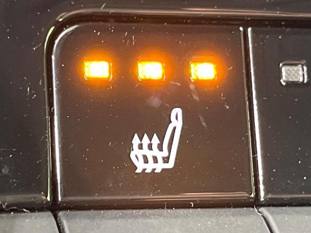 プリウス Ｚ　禁煙車　ガラスルーフ　純正１２型ディスプレイ　周囲カメラ　衝突被害軽減システム　レーダークルーズ　電動リアゲート　前席シートエアコン　パワーシート　ドラレコ　コーナーセンサー　ＬＥＤヘッド　ＥＴＣ（36枚目）