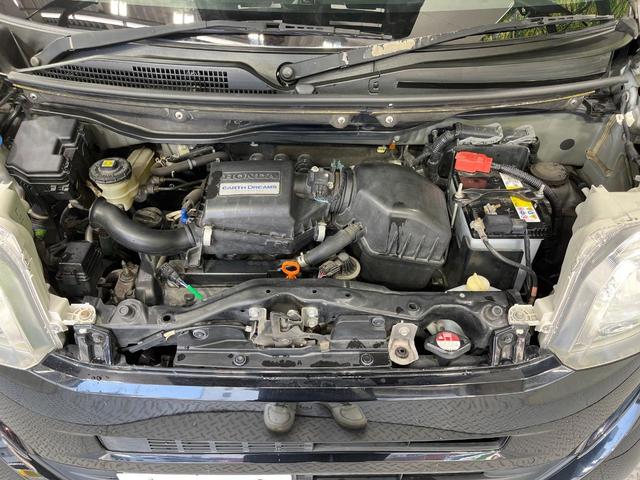 Ｎ－ＢＯＸ Ｇ　ＳＳパッケージ　禁煙車　両側電動ドア　純正ディスプレイオーディオ　バックカメラ　衝突被害軽減システム　スマートキー　ＥＴＣ　純正１４インチアルミ　オートエアコン　ＣＤ　ＤＶＤ再生　地デジ（18枚目）