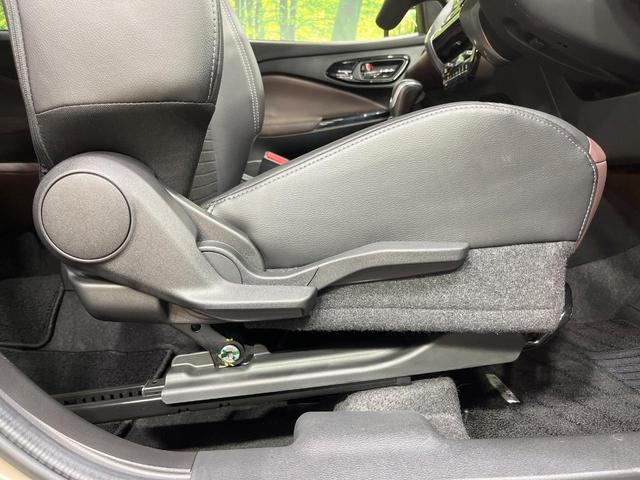 フロンクス ベースグレード　禁煙車　全周囲カメラ　純正９型ナビ　衝突被害軽減システム　レーダークルーズ　ドラレコ　コーナーセンサー　置くだけ充電　シートヒーター　ＬＥＤヘッド　ＥＴＣ　純正１６インチアルミ　車線逸脱警報（28枚目）