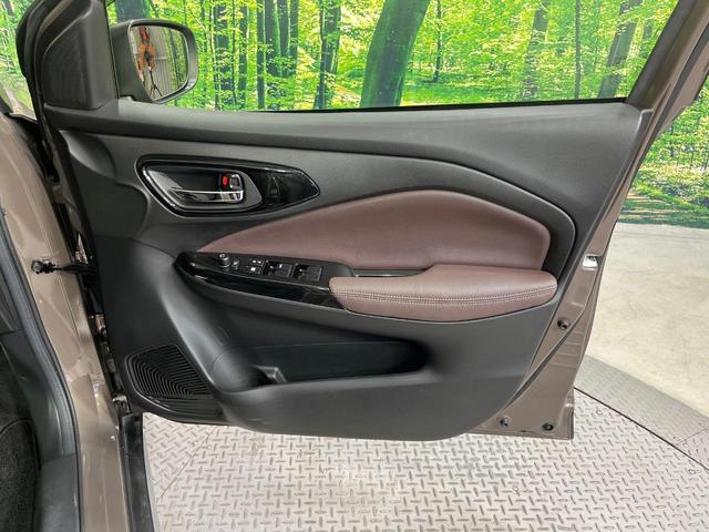 フロンクス ベースグレード　禁煙車　全周囲カメラ　純正９型ナビ　衝突被害軽減システム　レーダークルーズ　ドラレコ　コーナーセンサー　置くだけ充電　シートヒーター　ＬＥＤヘッド　ＥＴＣ　純正１６インチアルミ　車線逸脱警報（41枚目）