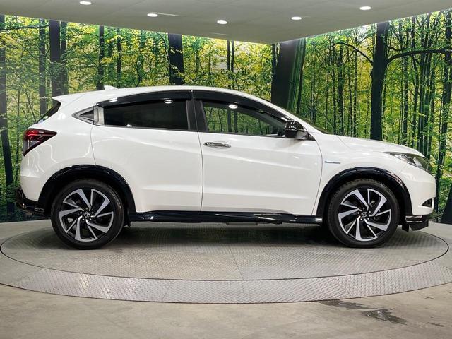 ヴェゼル ハイブリッドＲＳ・ホンダセンシング　禁煙車　純正ＳＤナビ　バックカメラ　衝突被害軽減システム　レーダークルーズ　シートヒーター　純正１８インチアルミ　車線逸脱警報　オートエアコン　Ｂｌｕｅｔｏｏｔｈ　ハーフレザーシート　ＤＶＤ再生（63枚目）