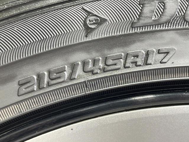 プリウス Ａツーリングセレクション　禁煙車　純正９型ナビ　バックカメラ　衝突被害軽減システム　レーダークルーズ　ＢＳＭ　ドラレコ　コーナーセンサー　シートヒーター　ＬＥＤヘッド　ＥＴＣ　純正１８インチアルミ　車線逸脱警報　オートライト（31枚目）