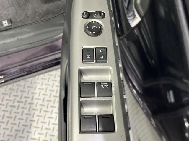 N-BOXカスタム G・ターボLパッケージ 禁煙車 両側電動ドア 純正SDナビ バックカメラ 合皮コンビシート スマートキー HIDヘッド ETC クルコン 純正15インチアルミ オートエアコン Bluetooth CD DVD再生(24枚目)