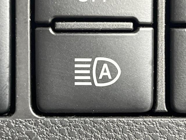 タント カスタムX トップエディションSAIII 禁煙車 電動スライドドア 純正SDナビ バックカメラ 衝突被害軽減システム シートヒーター コーナーセンサー スマートキー LEDヘッド ETC 純正14インチアルミ 車線逸脱警報 オートライト(25枚目)