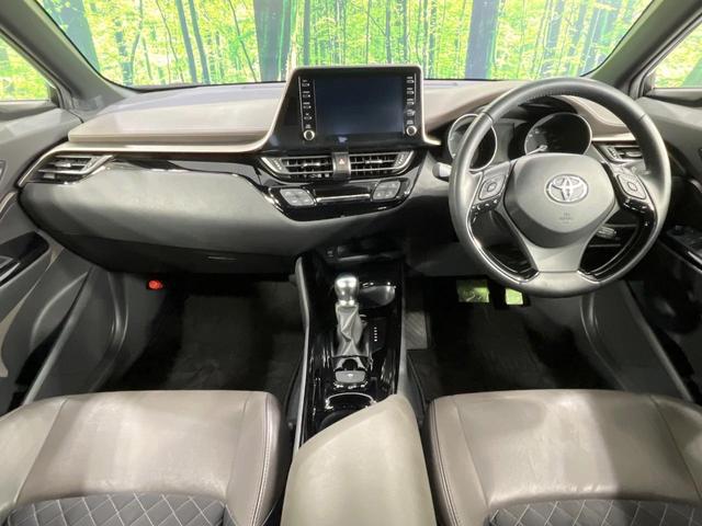 Ｃ－ＨＲ Ｇ　禁煙車　８型ディスプレイオーディオ　全周囲カメラ　衝突被害軽減システム　レーダークルーズ　ハーフレザーシート　ドラレコ　スマートキー　ＬＥＤヘッド　ビルトインＥＴＣ　純正１８インチアルミ（2枚目）