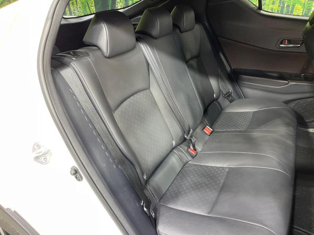 Ｃ－ＨＲ Ｇ　禁煙車　エアロ　純正９インチナビ　バックカメラ　ビルトインＥＴＣ　Ｂｌｕｅｔｏｏｔｈ　　衝突被害軽減システム　レーダークルーズ　コーナーセンサー　ＬＥＤヘッド　純正１８インチアルミ　オートハイビーム（9枚目）