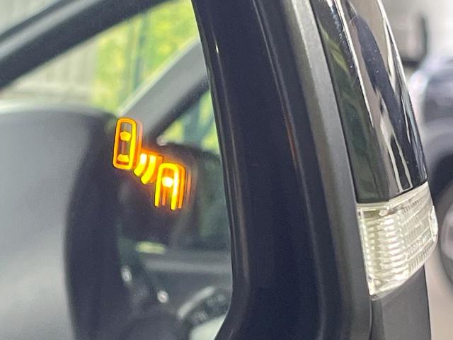 ヴォクシー S-Z 禁煙車 モデリスタエアロ 両側電動ドア 14型後席モニター 純正10型DA バックカメラ 衝突被害軽減システム レーダークルーズ 電動リアゲート ドラレコ シートヒーター ETC 快適利便PKG(68枚目)