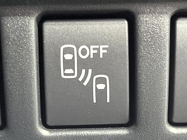 �y�����r�[�N���f�B�e�B�N�V�����z���s���A�h�A�~���[�̎��p�ɂȂ�₷���ӏ��Ɍ㑱�Ԃ��ڋ߂���ƃT�C�h�~���[�t�߂Ɍx����\���A�h���C�o�[�ɒ��ӊ��N�ƁA����̍ۂ̓n���h��������A�V�X�g�����܂��B