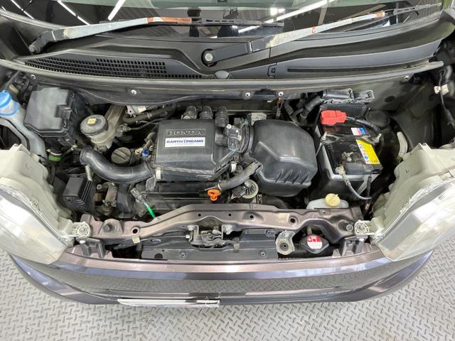 Ｎ－ＢＯＸ Ｇ・Ｌパッケージ　禁煙車　電動スライドドア　純正ＳＤナビ　バックカメラ　衝突被害軽減システム　スマートキー　ＥＴＣ　純正１４インチアルミ　オートエアコン　Ｂｌｕｅｔｏｏｔｈ　ＣＤ　ＤＶＤ再生（18枚目）