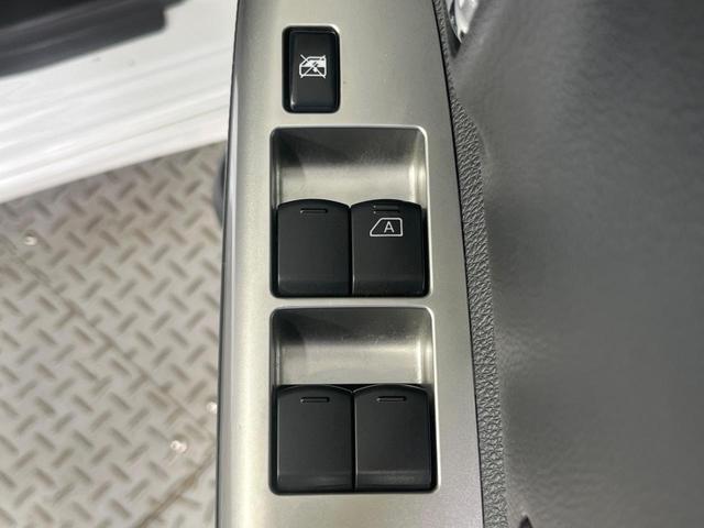 デイズルークス ハイウェイスター　Ｘ　Ｖセレクション＋セーフティＩＩ　禁煙車　電動スライドドア　純正ＳＤナビ　全周囲カメラ　ドラレコ　衝突被害軽減システム　スマートキー　ＨＩＤヘッド　純正１４インチアルミ　オートエアコン　ＣＤ　ＤＶＤ再生（24枚目）