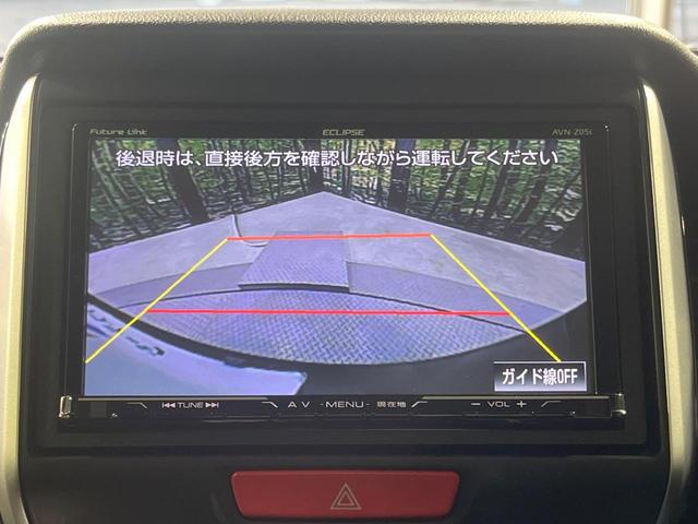 Ｎ－ＢＯＸカスタム Ｇ　ターボＳＳパッケージ　禁煙車　両側電動ドア　ＳＤナビ　バックカメラ　Ｂｌｕｅｔｏｏｔｈ　衝突被害軽減システム　　スマートキー　ＨＩＤヘッド　クルコン　純正１４インチアルミ　オートライト　オートエアコン　ＣＤ　ＤＶＤ再生（4枚目）