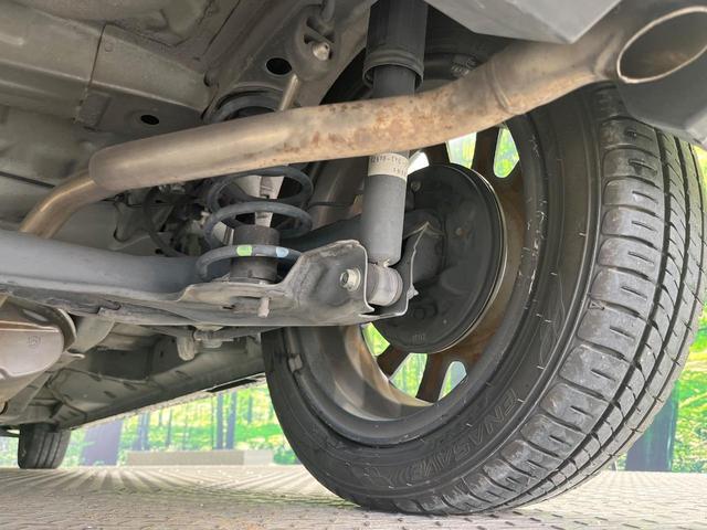 Ｎ－ＢＯＸカスタム Ｇ　ターボＳＳパッケージ　禁煙車　両側電動ドア　ＳＤナビ　バックカメラ　Ｂｌｕｅｔｏｏｔｈ　衝突被害軽減システム　　スマートキー　ＨＩＤヘッド　クルコン　純正１４インチアルミ　オートライト　オートエアコン　ＣＤ　ＤＶＤ再生（22枚目）