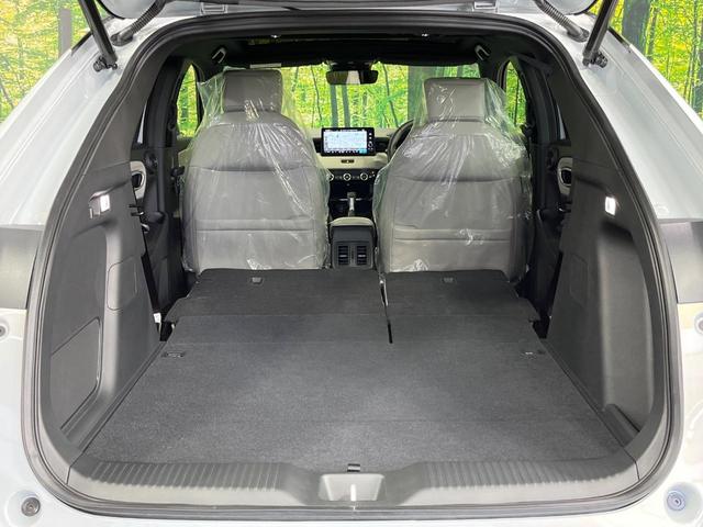 ヴェゼル ｅ：ＨＥＶ　Ｚ・ＰＬａＹパッケージ　登録済未使用車　パノラマルーフ　純正９型ＤＡ　全周囲カメラ　ホンダセンシング　ＥＴＣ２．０　合皮コンビシート　シートヒーター　レーダークルーズ　電動リアゲート　純正１８インチアルミ　デュアルエアコン（10枚目）