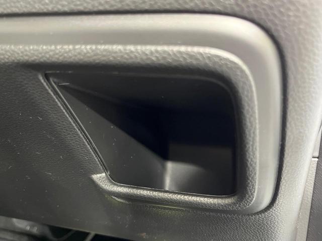 ヴェゼル ｅ：ＨＥＶ　Ｚ・ＰＬａＹパッケージ　登録済未使用車　パノラマルーフ　純正９型ＤＡ　全周囲カメラ　ホンダセンシング　ＥＴＣ２．０　合皮コンビシート　シートヒーター　レーダークルーズ　電動リアゲート　純正１８インチアルミ　デュアルエアコン（24枚目）