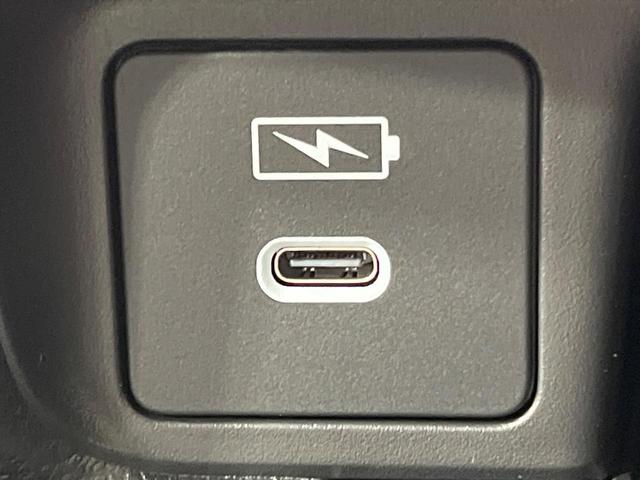 ヴェゼル ｅ：ＨＥＶ　Ｚ・ＰＬａＹパッケージ　登録済未使用車　パノラマルーフ　純正９型ＤＡ　全周囲カメラ　ホンダセンシング　ＥＴＣ２．０　合皮コンビシート　シートヒーター　レーダークルーズ　電動リアゲート　純正１８インチアルミ　デュアルエアコン（37枚目）