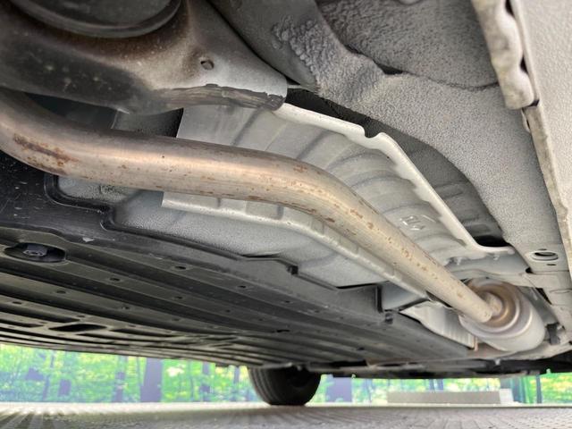 フィットハイブリッド F 禁煙車 純正8型SDナビ バックカメラ 衝突被害軽減システム レーダークルーズ ドラレコ スマートキー ビルトインETC 車線逸脱警報 オートエアコン Bluetooth CD DVD フルセグTV(50枚目)