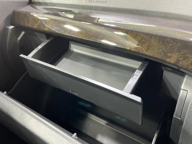 ヴェルファイア ２．４Ｚ　ゴールデンアイズＩＩ　禁煙車　両側電動ドア　ＢＩＧＸ１０型ナビ　アルパイン１２型後席モニター　バックカメラ　ＥＴＣ　ハーフレザーシート　コーナーセンサー　スマートキー　ＨＩＤヘッド　クルコン　ドラレコ（48枚目）