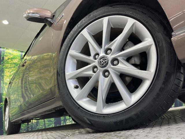 【純正１７インチアルミホイール】外観にマッチした純正アルミホイールを装着しております。各種社外アルミホイールや、スタッドレスタイヤも取扱いしております。是非ご相談ください♪