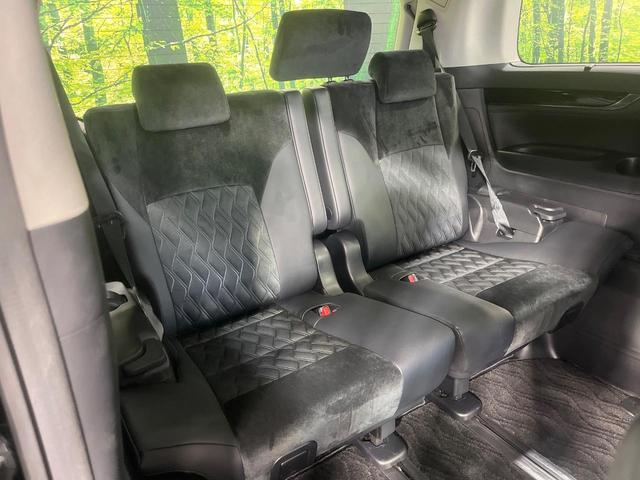 アルファード ２．５Ｓ　Ｃパッケージ　禁煙車　サンルーフ　エアロ　両側電動ドア　純正ＳＤナビ　後席モニター　全周囲カメラ　ＪＢＬサウンド　衝突被害軽減システム　レーダークルーズ　前後席パワーシート　コーナーセンサー　スマートキー（10枚目）