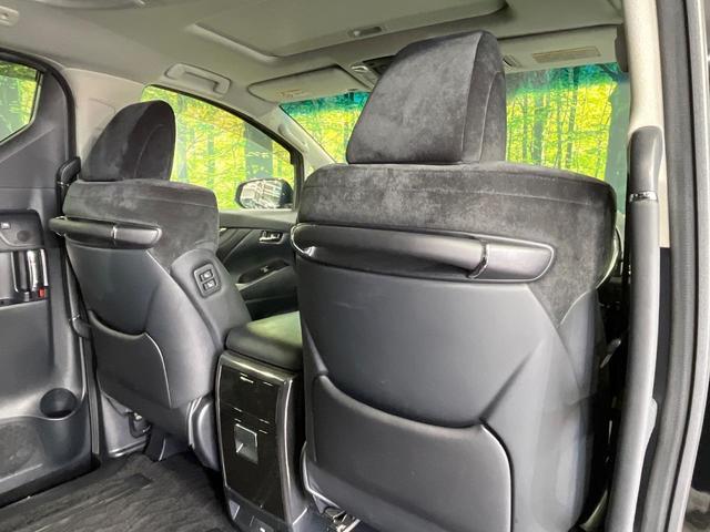 アルファード ２．５Ｓ　Ｃパッケージ　禁煙車　サンルーフ　エアロ　両側電動ドア　純正ＳＤナビ　後席モニター　全周囲カメラ　ＪＢＬサウンド　衝突被害軽減システム　レーダークルーズ　前後席パワーシート　コーナーセンサー　スマートキー（56枚目）