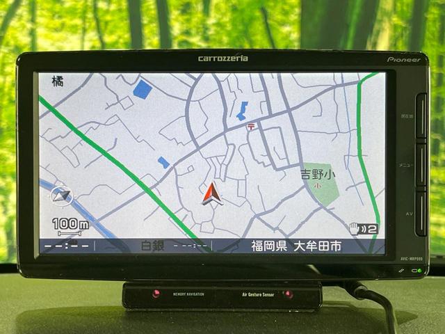 タント カスタムＸリミテッド　禁煙車　電動スライドドア　ポータブルナビ　スマートキー　ＨＩＤヘッドライト　ＥＴＣ　純正１５インチアルミホイール　オートエアコン　ＨＩＤフォグライト　革巻きステアリングホイール（3枚目）