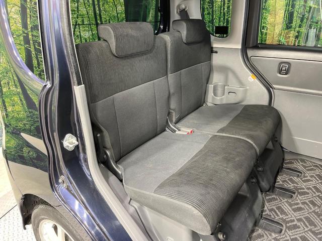 タント カスタムＸリミテッド　禁煙車　電動スライドドア　ポータブルナビ　スマートキー　ＨＩＤヘッドライト　ＥＴＣ　純正１５インチアルミホイール　オートエアコン　ＨＩＤフォグライト　革巻きステアリングホイール（9枚目）