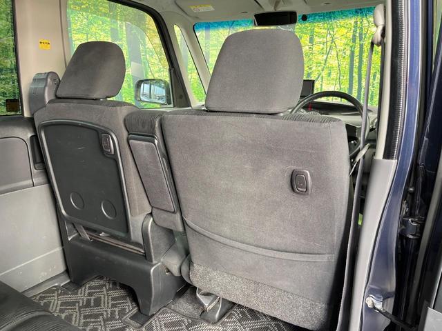 タント カスタムＸリミテッド　禁煙車　電動スライドドア　ポータブルナビ　スマートキー　ＨＩＤヘッドライト　ＥＴＣ　純正１５インチアルミホイール　オートエアコン　ＨＩＤフォグライト　革巻きステアリングホイール（42枚目）