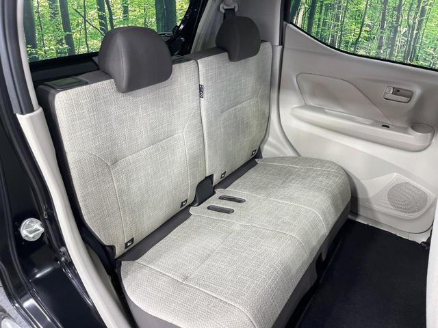 デイズ S 禁煙車 衝突被害軽減システム コーナーセンサー 車線逸脱警報 オートライト オートハイビーム キーレスシステム コーナーセンサー 車線逸脱警報 横滑り防止機能 USB電源ソケット ふらつき警報(9枚目)