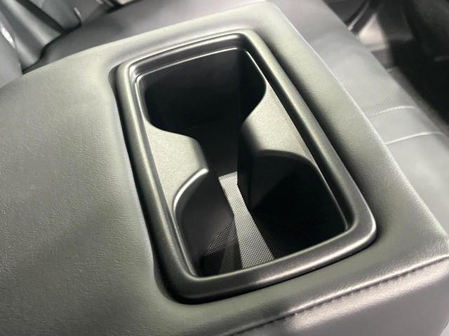 ＲＡＶ４ Ｇ　Ｚパッケージ　禁煙車　パノラマルーフ　純正１０型ＤＡ　全周囲カメラ　衝突被害軽減システム　レーダークルーズ　ＢＳＭ　合皮シート　電動リアゲート　前席シートエアコン　パワーシート　ドラレコ　コーナーセンサー（61枚目）