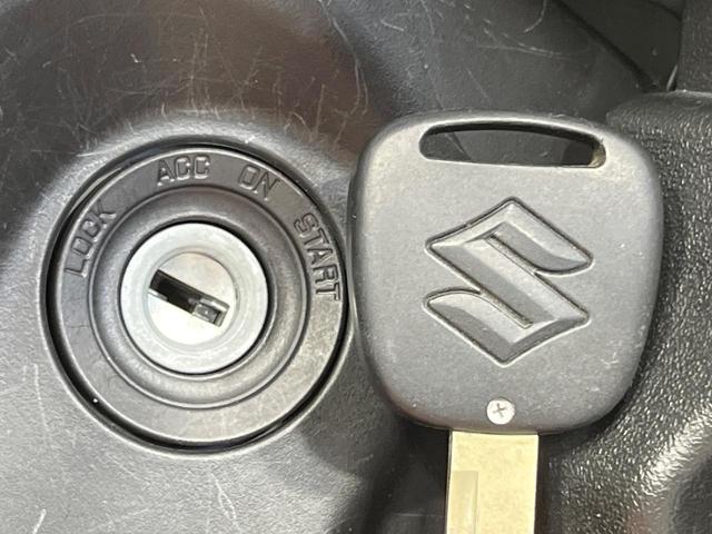 �y�L�[���X�z�������ꂽ�ꏊ����ł��{�^����Ńh�A�̊J���E�{�����ł���̂łƂ��Ă��֗��I�h�A�̌�������ɏ������邱�Ƃ�����܂����