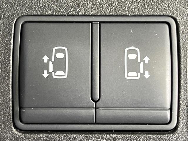 セレナ ハイウェイスターＧ　Ｓ－ＨＶアドバンスドセーフティ　禁煙車　両側電動スライドドア　純正８型ＳＤナビ　後席モニター　全周囲カメラ　衝突被害軽減システム　ハーフレザーシート　コーナーセンサー　スマートキー　ＨＩＤヘッド　ビルトインＥＴＣ　クルコン（6枚目）