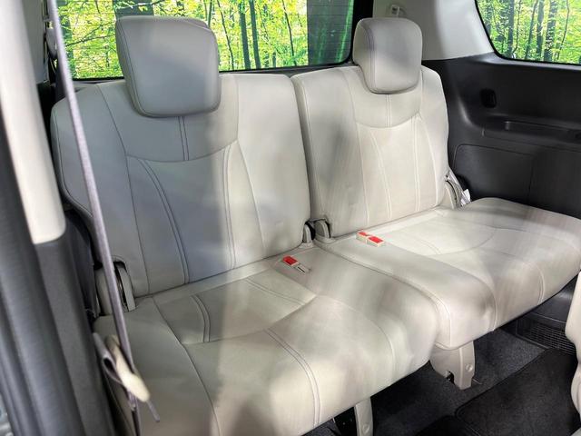 セレナ ハイウェイスターＧ　Ｓ－ＨＶアドバンスドセーフティ　禁煙車　両側電動スライドドア　純正８型ＳＤナビ　後席モニター　全周囲カメラ　衝突被害軽減システム　ハーフレザーシート　コーナーセンサー　スマートキー　ＨＩＤヘッド　ビルトインＥＴＣ　クルコン（10枚目）