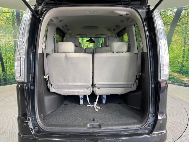 セレナ ハイウェイスターＧ　Ｓ－ＨＶアドバンスドセーフティ　禁煙車　両側電動スライドドア　純正８型ＳＤナビ　後席モニター　全周囲カメラ　衝突被害軽減システム　ハーフレザーシート　コーナーセンサー　スマートキー　ＨＩＤヘッド　ビルトインＥＴＣ　クルコン（11枚目）