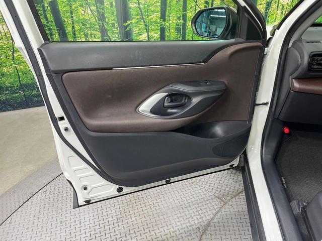 ヤリスクロス ハイブリッドZ 禁煙車 純正8インチDA(ナビ・TV) 全周囲カメラ Bluetooth 衝突軽減 パワーバックドア LEDヘッドライト ETC シートヒーター BSM スマートキー(41枚目)
