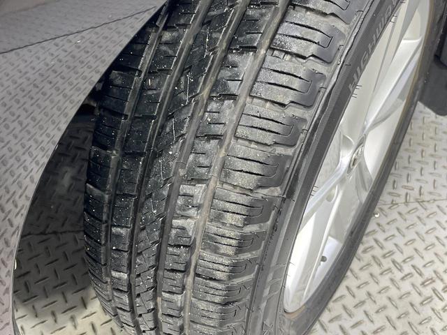 ハリアー エレガンス　禁煙車　ＳＤナビ　バックカメラ　パワーシート　ドラレコ　コーナーセンサー　スマートキー　ＬＥＤヘッドライト　純正１７インチアルミ　オートライト　デュアルエアコン　Ｂｌｕｅｔｏｏｔｈ　ＣＤ　ＤＶＤ再生（26枚目）