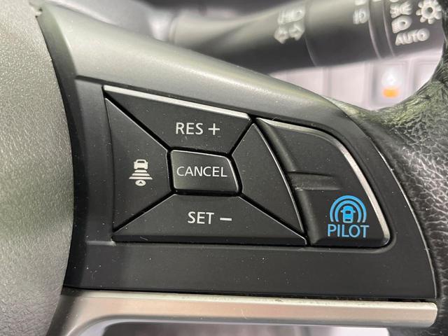 �y�v���p�C���b�g�z�������H�ł̒��������s���y�ɁI�I�a�؎��Ə��񑖍s�̃V�[���ŁA�A�N�Z���E�u���[�L�E�X�e�A�����O�������Ő��䂵�A�������^�]�̕��S���y�����Ă���܂���