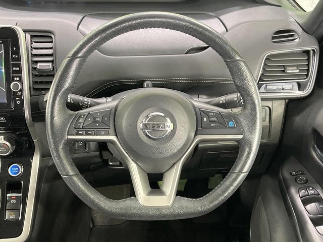 �y�����v�����X�e�A�����O�z�㎿�Ȋv���g�p���邱�ƂŁA��ɂ����������݂ƂĂ��^�]���₷���n���h���ł���