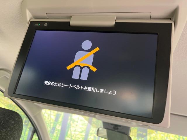 シエンタ ハイブリッドＺ　禁煙車　純正１０型ＤＡ　両側電動ドア　１２型後席モニター　全周囲カメラ　衝突被害軽減システム　ＢＳＭ　レーダークルーズ　アドバンスパーク　ドラレコ　コーナーセンサー　ＥＴＣ　純正１５ＯＰインチアルミ（3枚目）