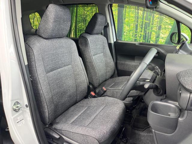 シエンタ ハイブリッドＺ　禁煙車　純正１０型ＤＡ　両側電動ドア　１２型後席モニター　全周囲カメラ　衝突被害軽減システム　ＢＳＭ　レーダークルーズ　アドバンスパーク　ドラレコ　コーナーセンサー　ＥＴＣ　純正１５ＯＰインチアルミ（8枚目）