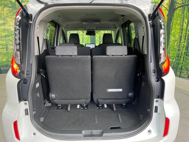 シエンタ ハイブリッドＺ　禁煙車　純正１０型ＤＡ　両側電動ドア　１２型後席モニター　全周囲カメラ　衝突被害軽減システム　ＢＳＭ　レーダークルーズ　アドバンスパーク　ドラレコ　コーナーセンサー　ＥＴＣ　純正１５ＯＰインチアルミ（50枚目）