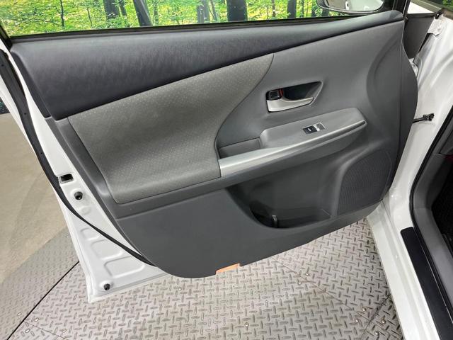 プリウスアルファ Ｇ　禁煙車　純正ＳＤナビ　バックカメラ　ドラレコ　スマートキー　ＬＥＤヘッドライト　ビルトインＥＴＣ　クルーズコントロール　オートライト　オートエアコン　Ｂｌｕｅｔｏｏｔｈ接続　ＣＤ　ＤＶＤ再生　地デジ（49枚目）