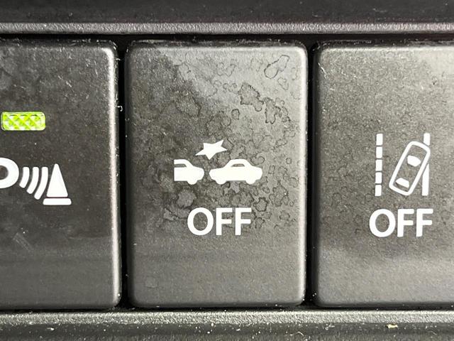 �y�X�Y�L�@�Z�[�t�e�B�T�|�[�g�z���s���ɑO���̎ԗ�����F�����A�Փ˂������Ȏ��͌x��ƃu���[�L�ŏՓˉ���Ɣ�Q�y�����A�V�X�g�B�����S�Ƀh���C�u�����y���݂��������܂��B