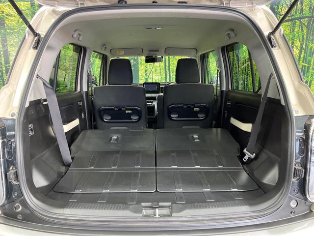 ���i�̂���������ʋ΁A���}���ɏ\���ȉ׎��X�y�[�X���m�ۂ��Ă���܂��B�Z�J���h�V�[�g��|���ƁA�傫�ȉו��̐ύڂ��\�ł���