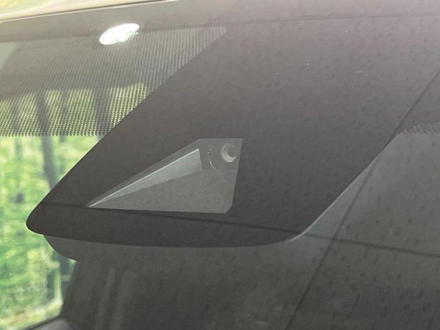 �y�g���^�Z�[�t�e�B�Z���X�z���s���ɑO���̎ԗ�����F�����A�Փ˂������Ȏ��͌x��ƃu���[�L�ŏՓˉ���Ɣ�Q�y�����A�V�X�g�B�����S�Ƀh���C�u�����y���݂��������܂��B