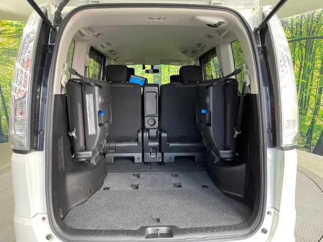 セレナ ハイウェイスター S-ハイブリッド 禁煙車 両側電動ドア SDナビ バックカメラ 衝突被害軽減システム ドラレコ スマートキー ビルトインETC クルコン 純正16インチアルミ 車線逸脱警報 オートライト オートエアコン リアエアコン(11枚目)