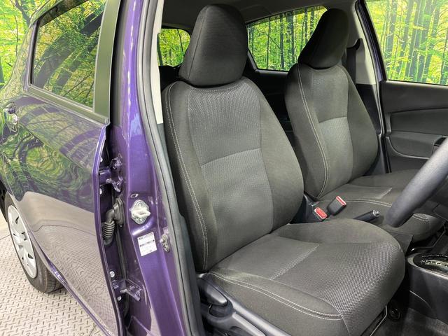 ヴィッツ Ｆ　セーフティーエディションＩＩＩ　禁煙車　純正ＳＤナビ　衝突被害軽減システム　ドラレコ　スマートキー　ＬＥＤヘッドライト　ＥＴＣ　車線逸脱警報　オートライト　Ｂｌｕｅｔｏｏｔｈ接続　ＣＤ　ＤＶＤ再生　ＬＥＤフォグライト（8枚目）