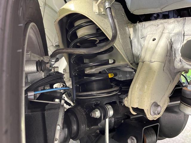 ジムニー ＸＣ　禁煙車　純正ＤＡ　衝突被害軽減システム　ドラレコ　コーナーセンサー　スマートキー　ＬＥＤヘッド　クルコン　純正１６インチアルミ　車線逸脱警報　オートライト　オートエアコン　Ｂｌｕｅｔｏｏｔｈ（23枚目）